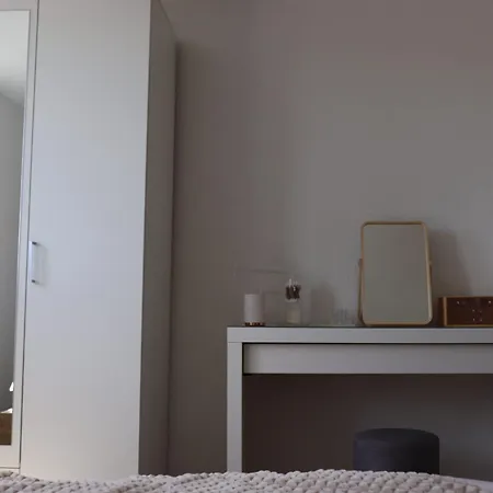 Ferropolis Apartament *