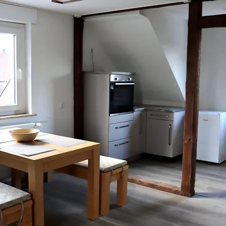 Apartment Ferienwohnung mit Schminktisch 2OG